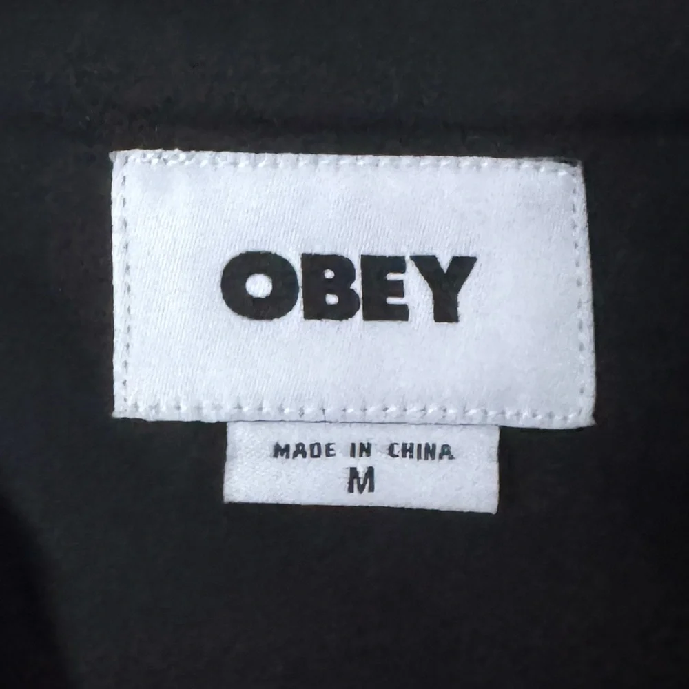 Obey unisex vesta jacket with animal accents - Picture 7 of 8